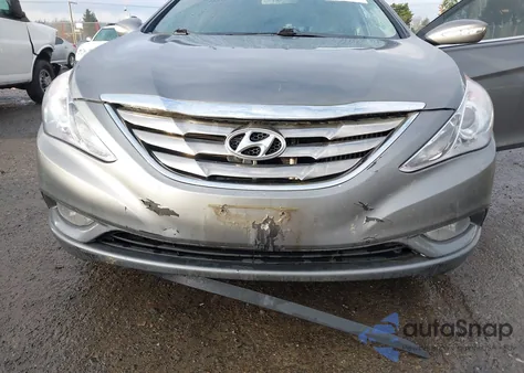 2013 Hyundai Sonata Limited 2.0T z USA, uszkodzony, nr VIN 5NPEC4AB2DH591655